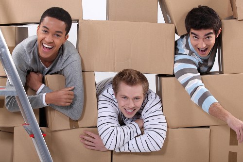 Organized commercial storage space in Bromley