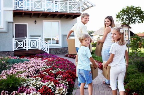 Choosing the right Man with Van service in Bromley